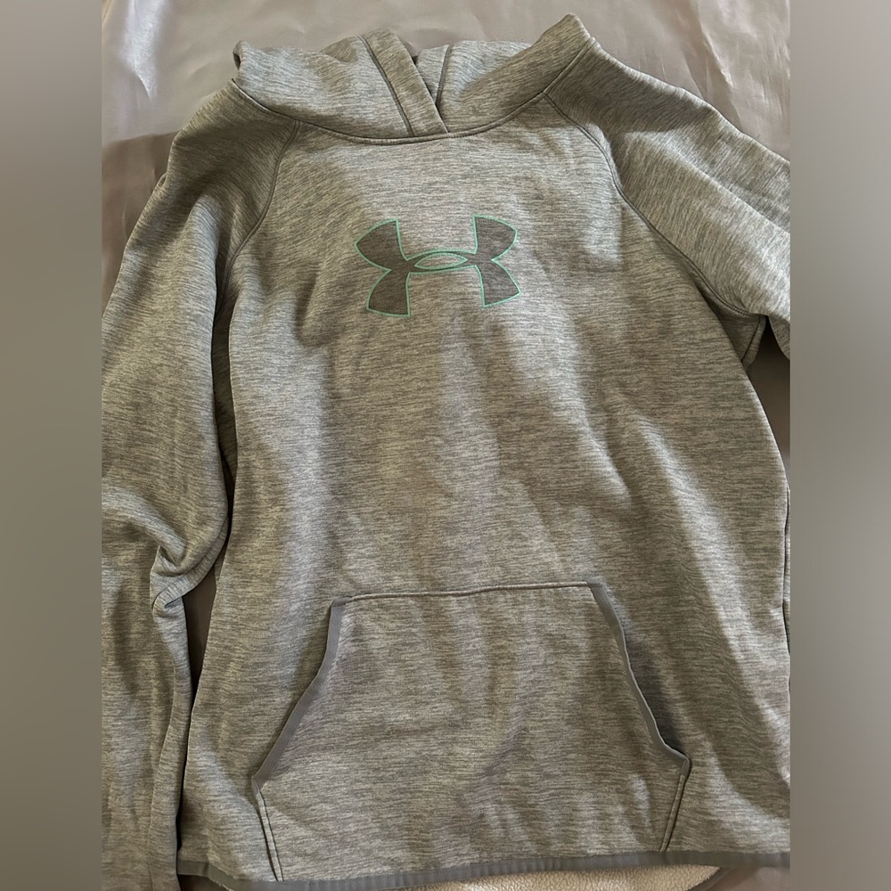 UNDER ARMOUR hoodie